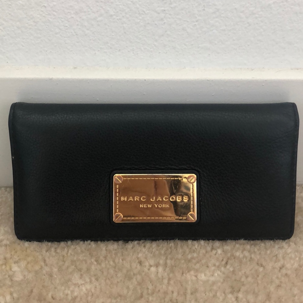 Marc Jacobs wallet